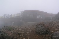 �K�X�K�X�̎R������