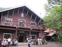 �X�ǂ̏h�ŗL���ȓ��򉀁B