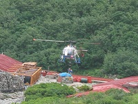 ����q���b�e�ɉחg������w���R�v�^�[�B