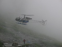 ���򏬉��ɂ��w��������Ă����I�@�ڂ̑O�Ȃ̂ł��Ȃ�̔��́I�I