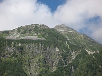 �{�J�����猩��k��x�A����p�x���ς��ƈႤ�R�Ɍ����Ă���B