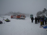 �c�̃c�A�[�l�p�̐��Ԃ͉^�s���Ă����B