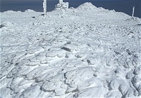 �n�ʂ��G�r�̂����ۂŖ��ߐs������Ă���I�I