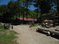 �����������͑f���܂�̂݁B�e���g�������̂ŃL�����v���ʔ��������B