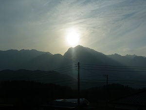 ���}�������̎ԑ�����B�b���x�ɒ��ޗ[�z�B