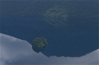 �����ȓ��̓J���C�V���B�Βꂩ�炻���藧�₾�������B