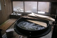 �l�C�́H�܉E�q�啗�C�B�򑐂̓�����������ƁE�E�E